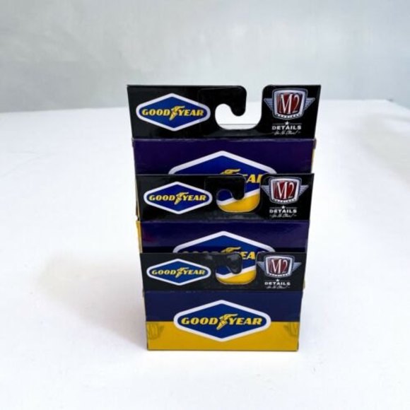 M2 Machines 2021 Walmart Exclusive Complete Set Store Display VW Bronco Camaro - Picture 8 of 12